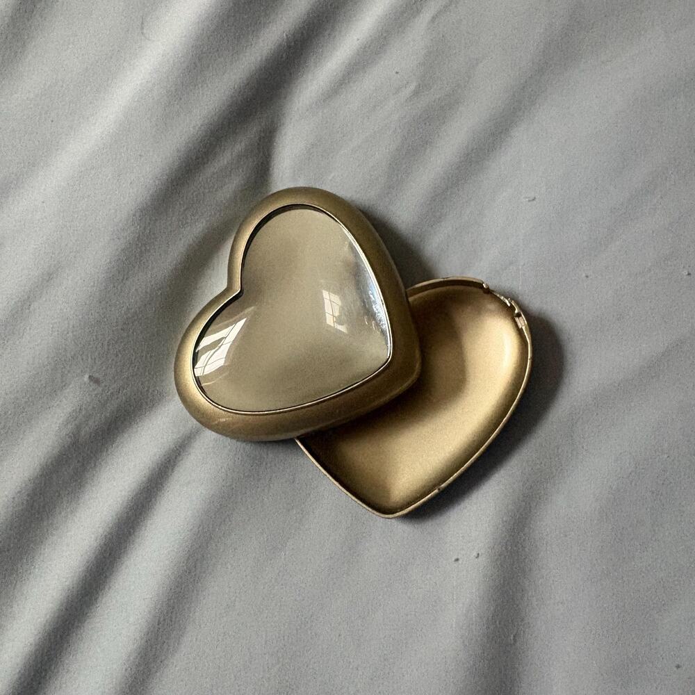 Vintage Hallmark Heart shaped Trinket Box Mirror front